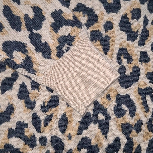 NWOT J.Crew warm and cozy merino wool sweater - Picture 6 of 6